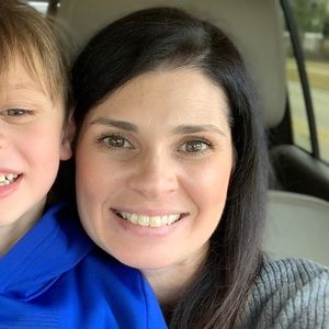 Meet your Posher, Farrah